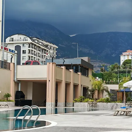 Toros Bulvar Cozy Fancy Sea View Next To The Mall And Near To The Beach, In The Mid Of Alanya Mahmutlar! Apartmán